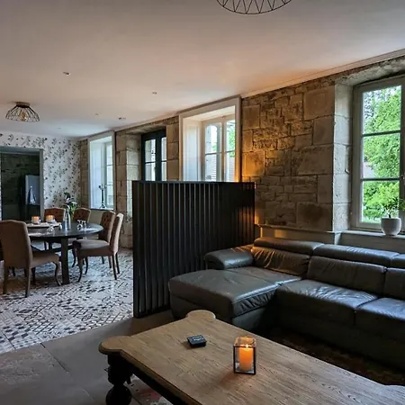 Manoir La Cerise Bed & Breakfast