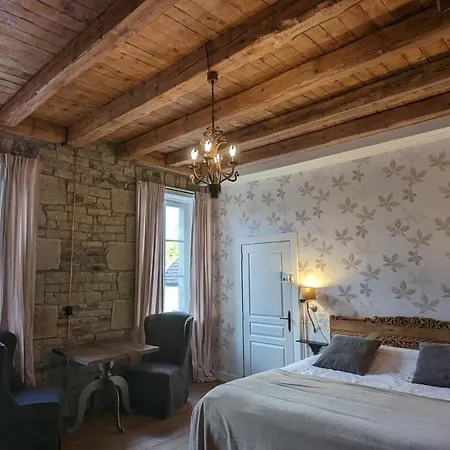 Manoir La Cerise * Fougerolles-Saint-Valbert